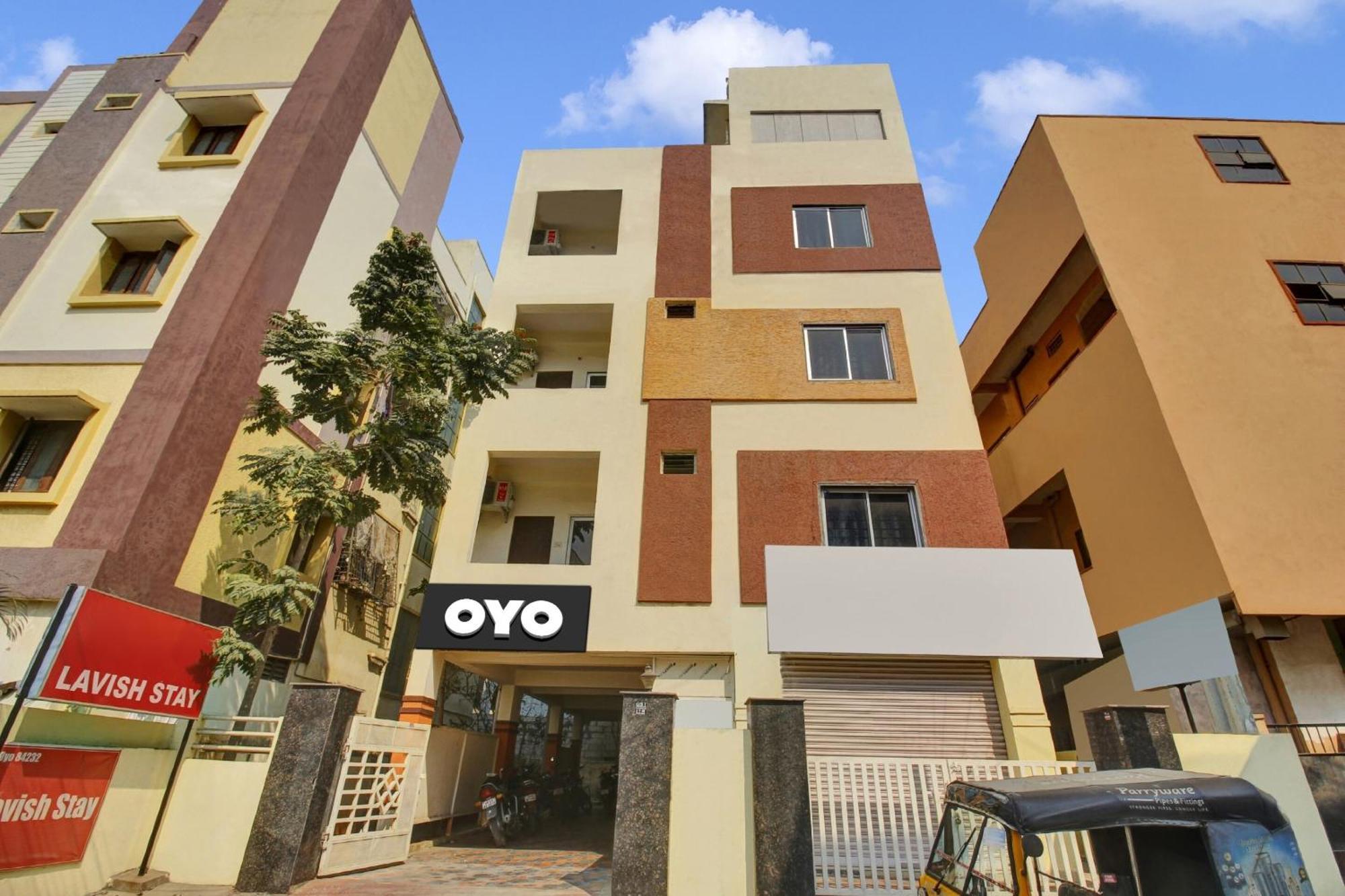 Hotel O Lavish Stay Sururnagar Bagian luar foto