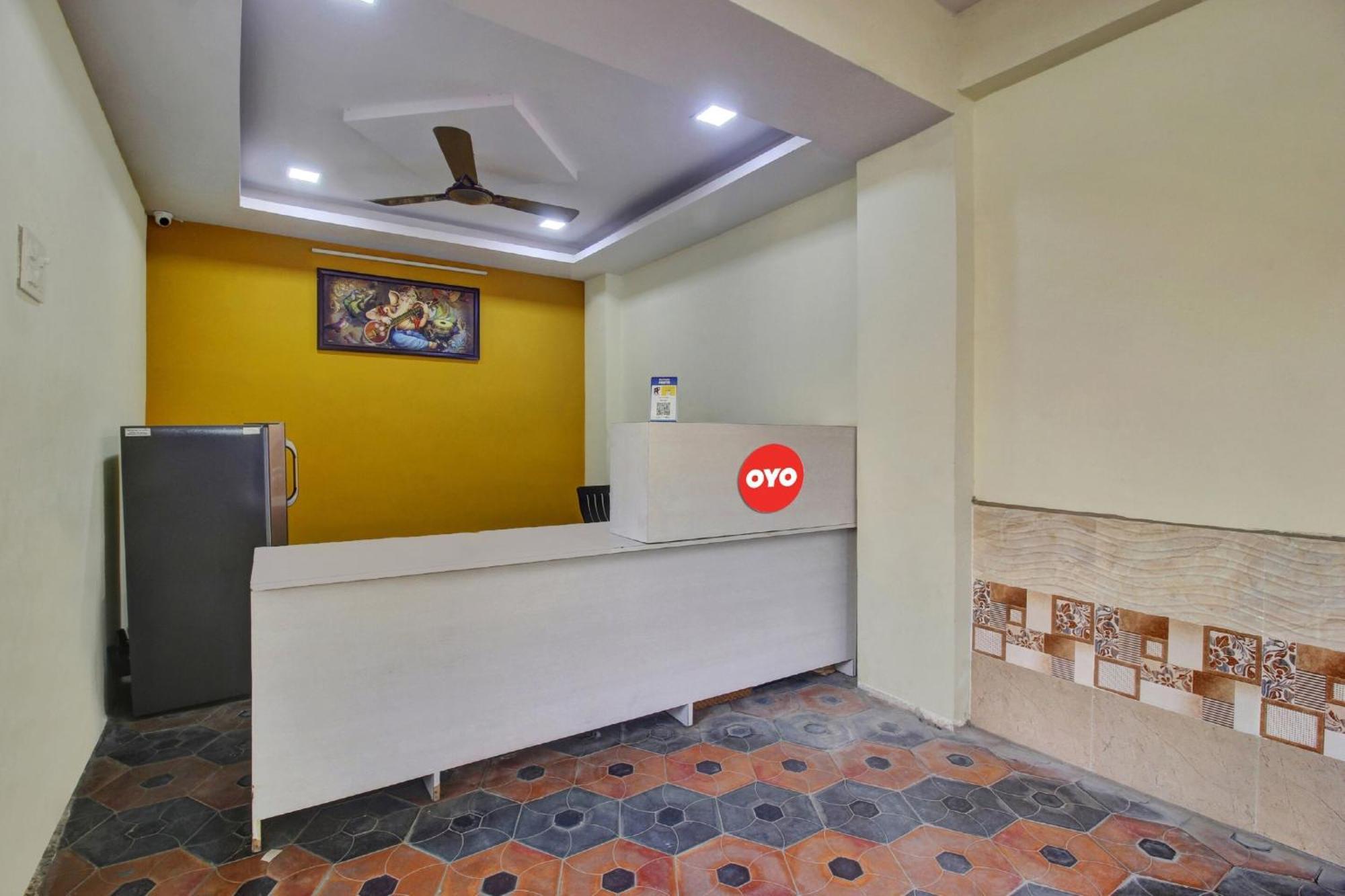 Hotel O Lavish Stay Sururnagar Bagian luar foto